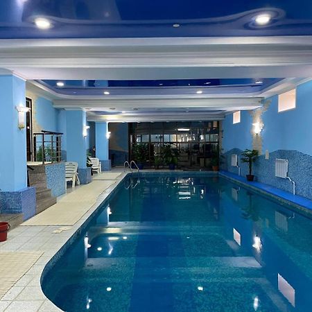 Deluxe Spa-Hotel Ustʼ-Kamenogorsk Εξωτερικό φωτογραφία