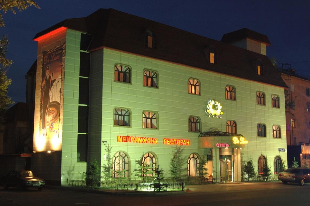 Deluxe Spa-Hotel Ustʼ-Kamenogorsk Εξωτερικό φωτογραφία