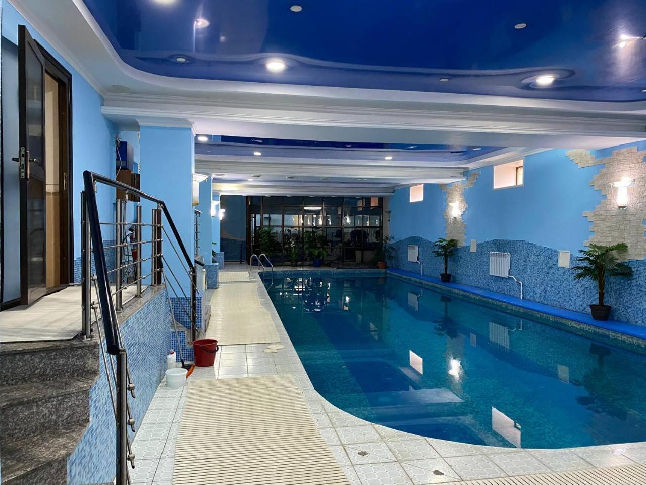 Deluxe Spa-Hotel Ustʼ-Kamenogorsk Εξωτερικό φωτογραφία