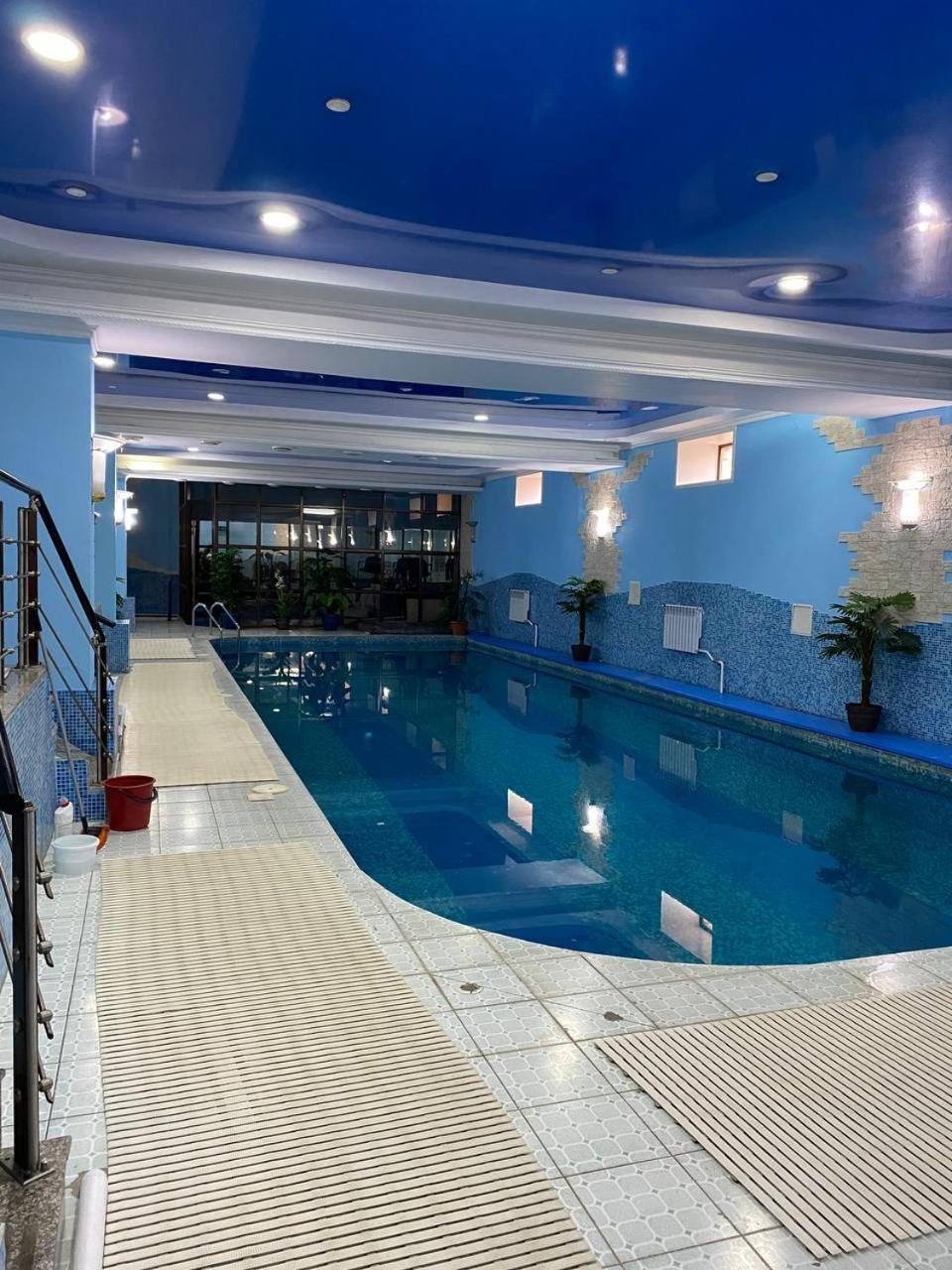 Deluxe Spa-Hotel Ustʼ-Kamenogorsk Εξωτερικό φωτογραφία